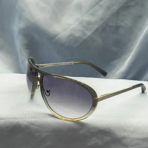 Theory Sunglasses Gray & Black In Excellent Condition